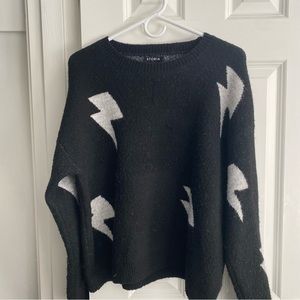 Storia Lightning Bolt Sweater